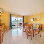 Global Amores - By Global Rental Holidays 8214