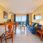 Global Amores - By Global Rental Holidays 8214