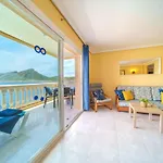 Global Amores - By Global Rental Holidays 8214